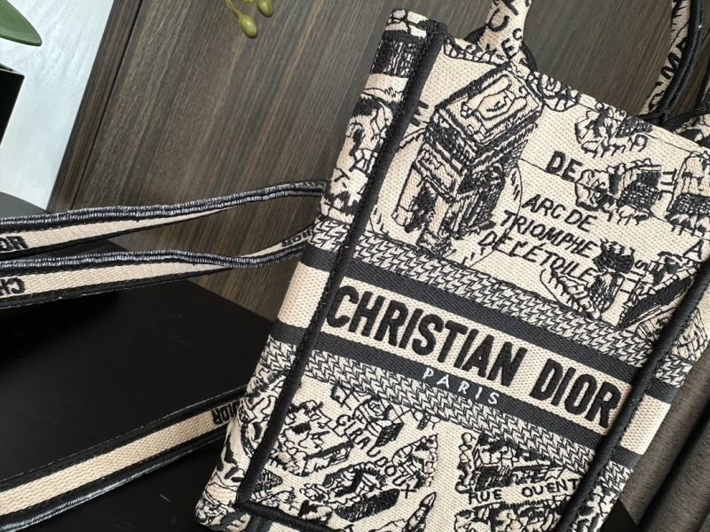 Christian Dior Shopping Bags